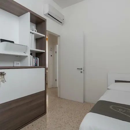 Ca' Flavia Apartment